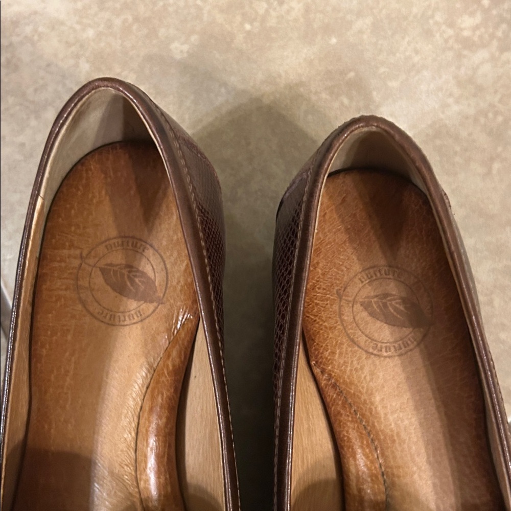 Nurture chocolate Brown 7.5 Loafers shoes - Picture 2 of 5